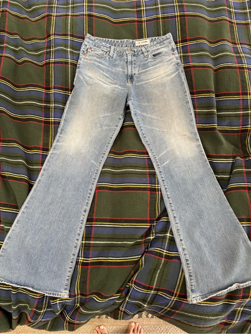 AG Jeans Light Wash Flare Jeans high rise- Classic Women's Denim size 31